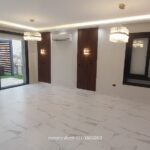 5b5702fc-6381-452e-8163-1e1c072ef391